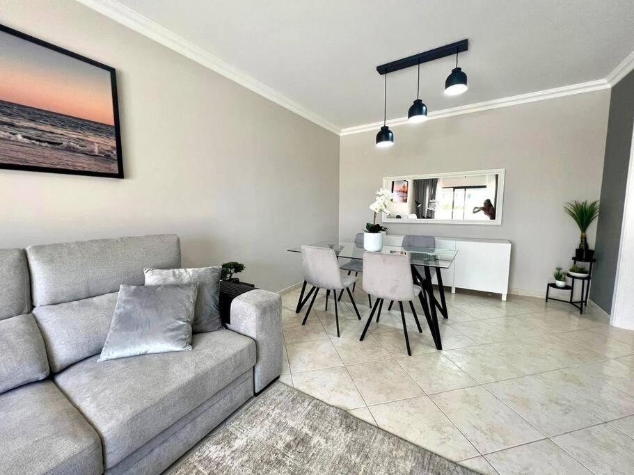 Luxury Modern Beach Apartment Quarteira Ngoại thất bức ảnh