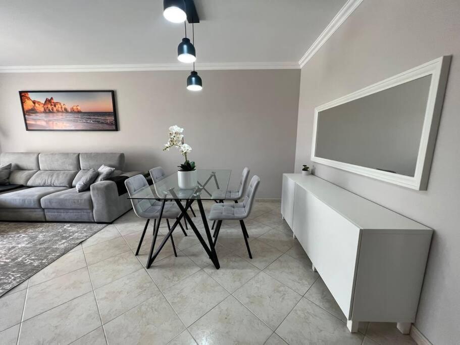 Luxury Modern Beach Apartment Quarteira Ngoại thất bức ảnh