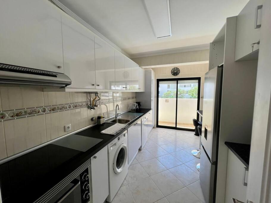 Luxury Modern Beach Apartment Quarteira Ngoại thất bức ảnh